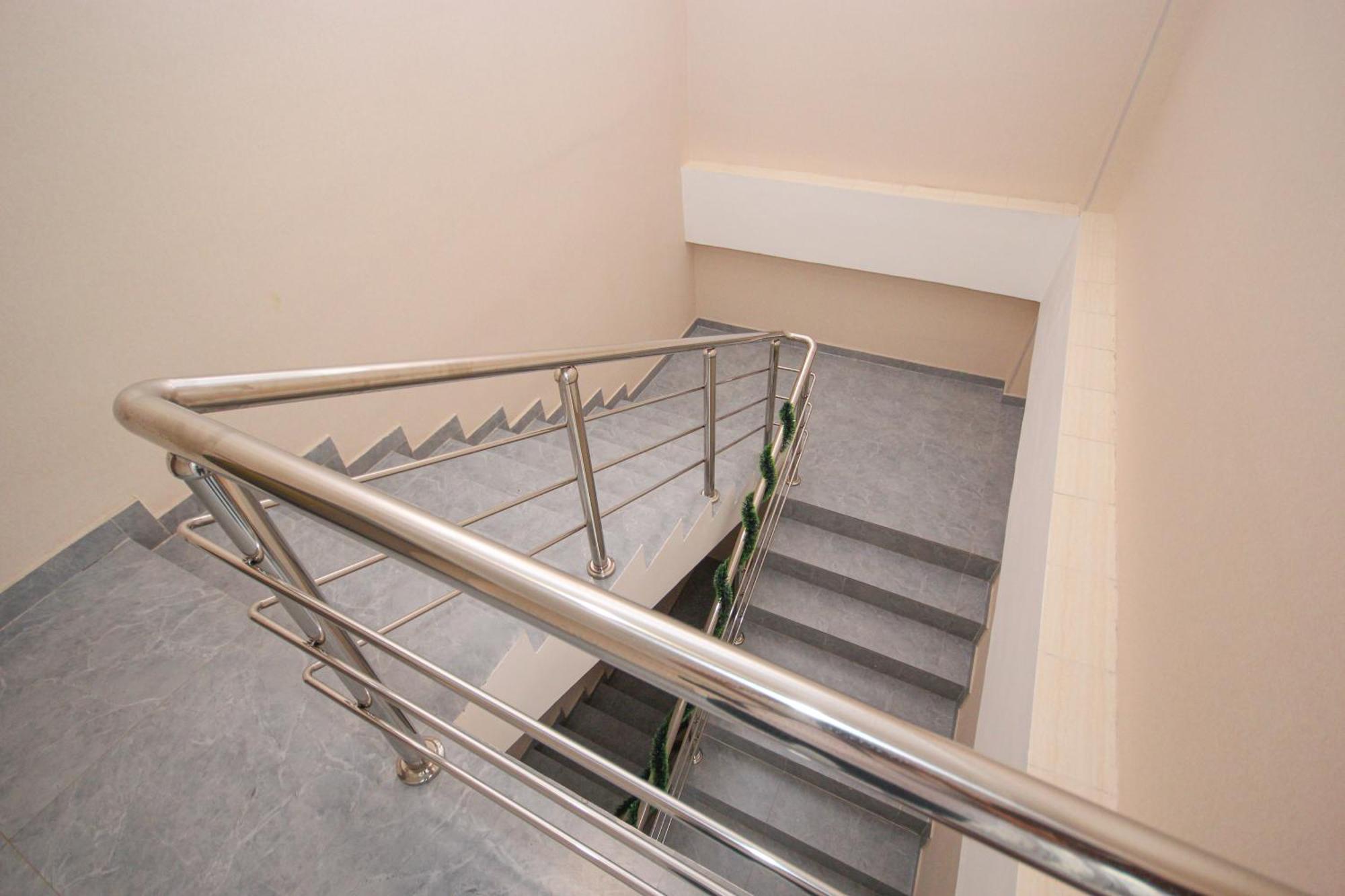 אלמטי Hotel 33 מראה חיצוני תמונה