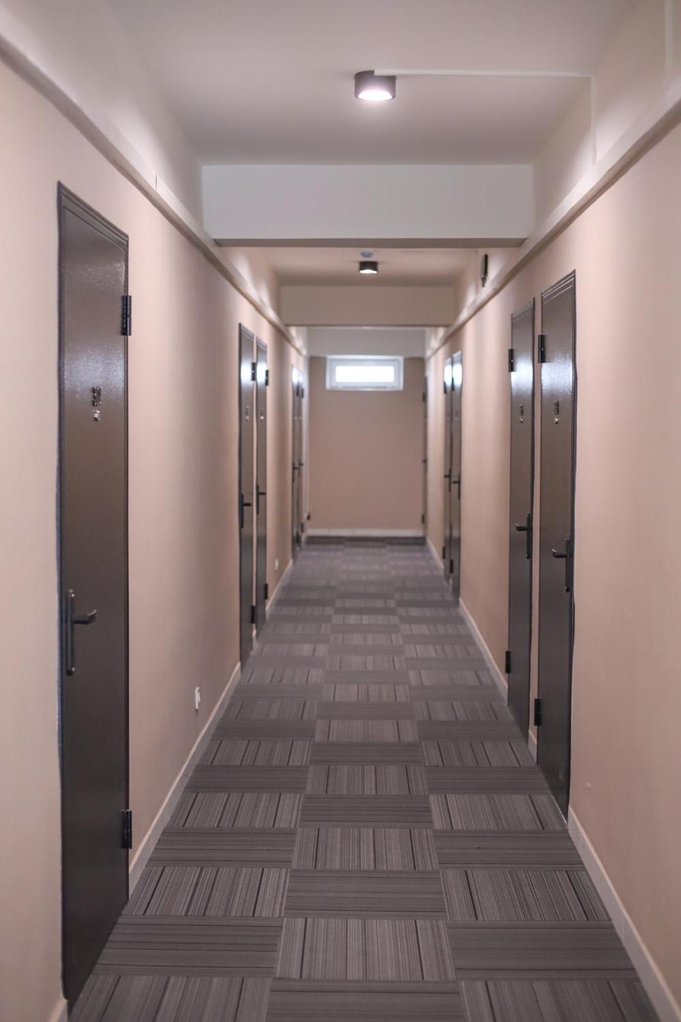 אלמטי Hotel 33 מראה חיצוני תמונה